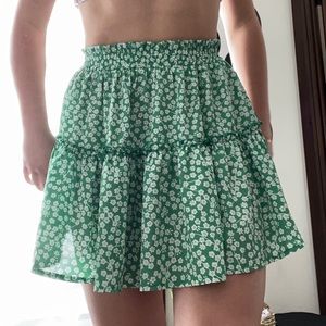 Green floral flowy skirt